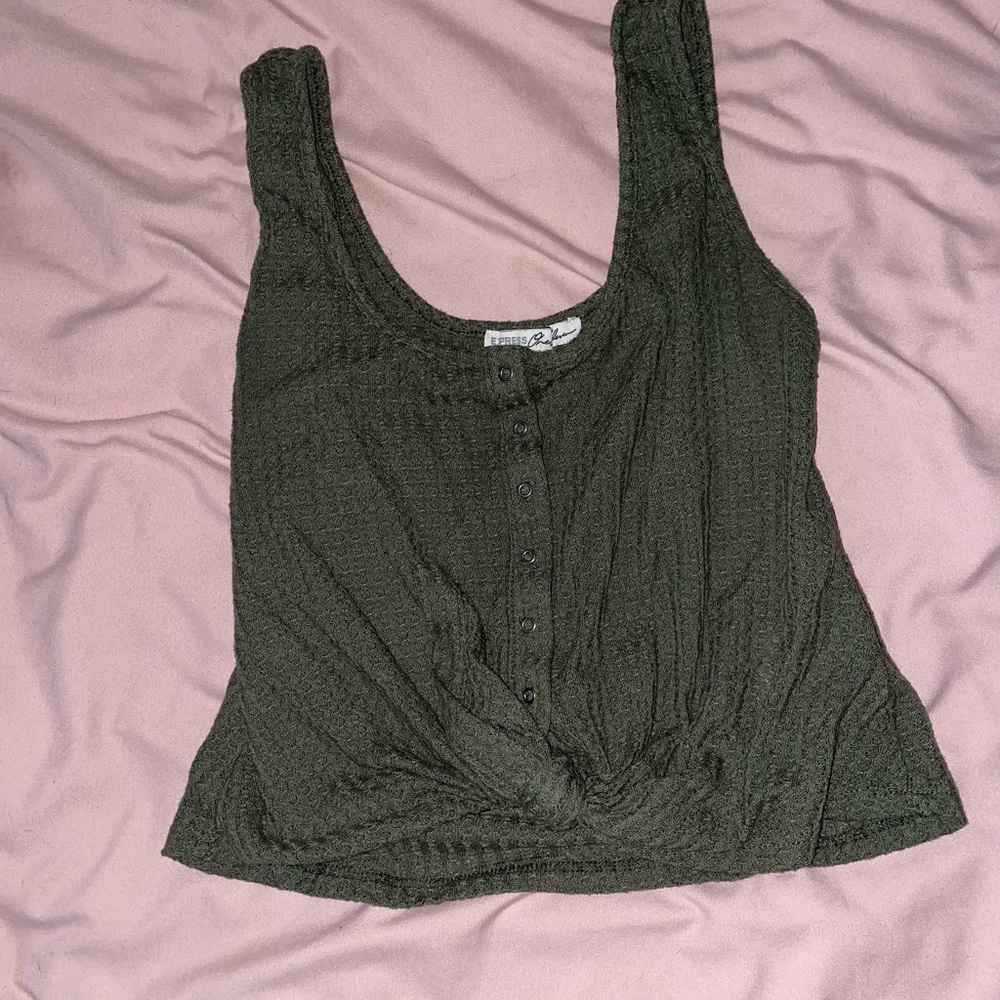 Express tie front tank